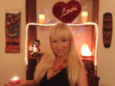 jenniegal - Family Issues and Clairvoyant