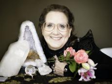 LoveDrNikki -  Clairvoyance and Chakra Healing